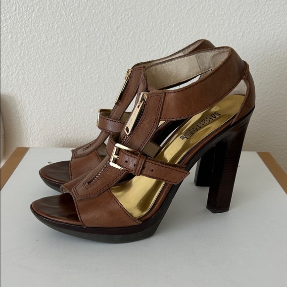 Michael Kors Tan Leather Heels Size 8 - Picture 1 of 13